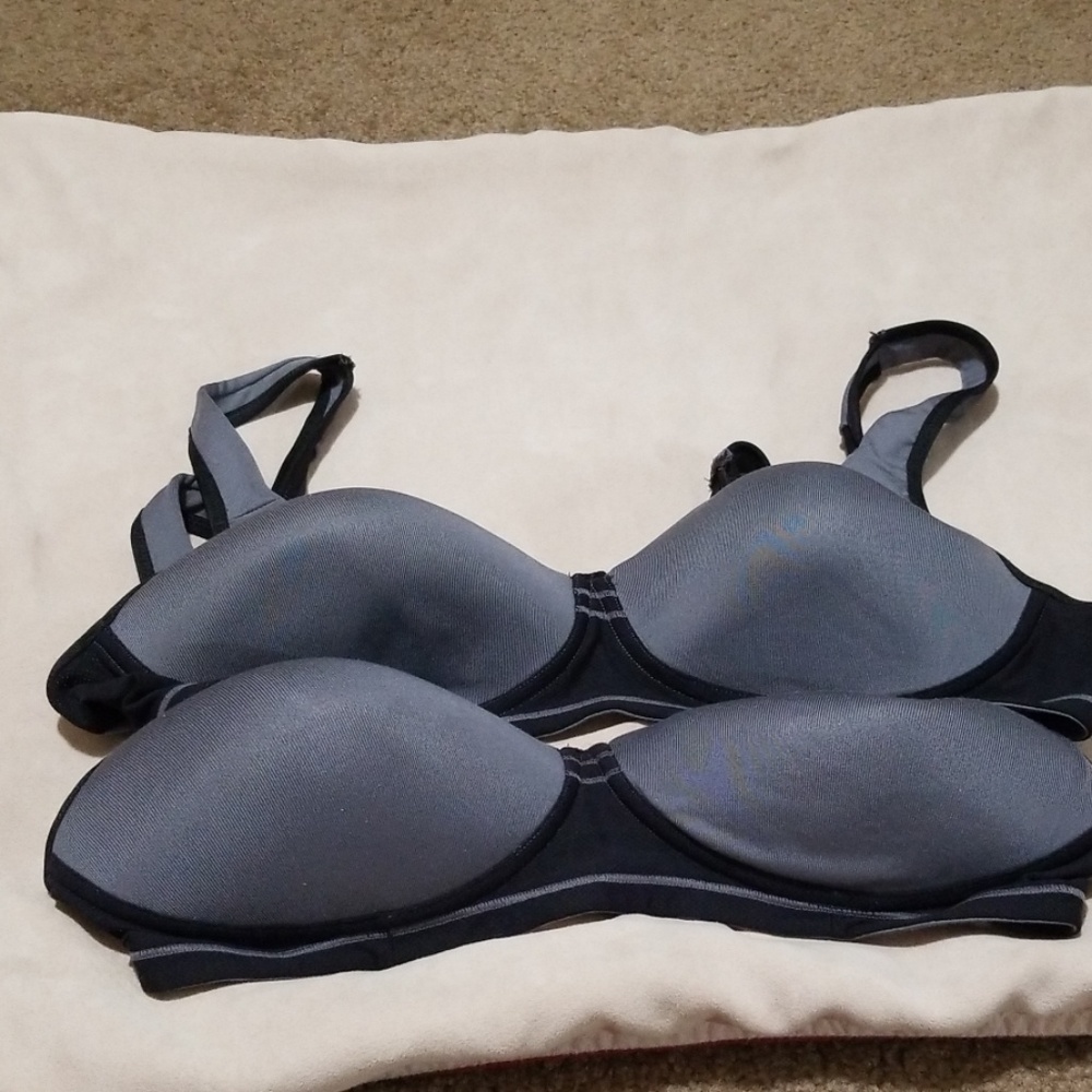DONATING 1 WEEK  SPORTS Bras, size 38C